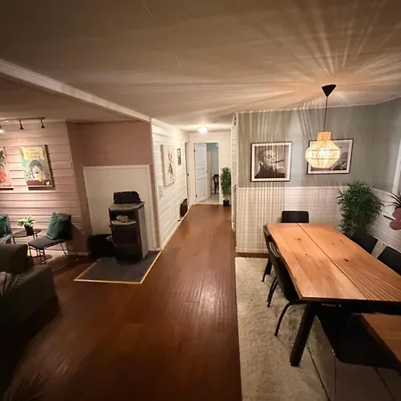 Recently Renovated House In The Heart Of Tromsdalen Apartment Tromsø